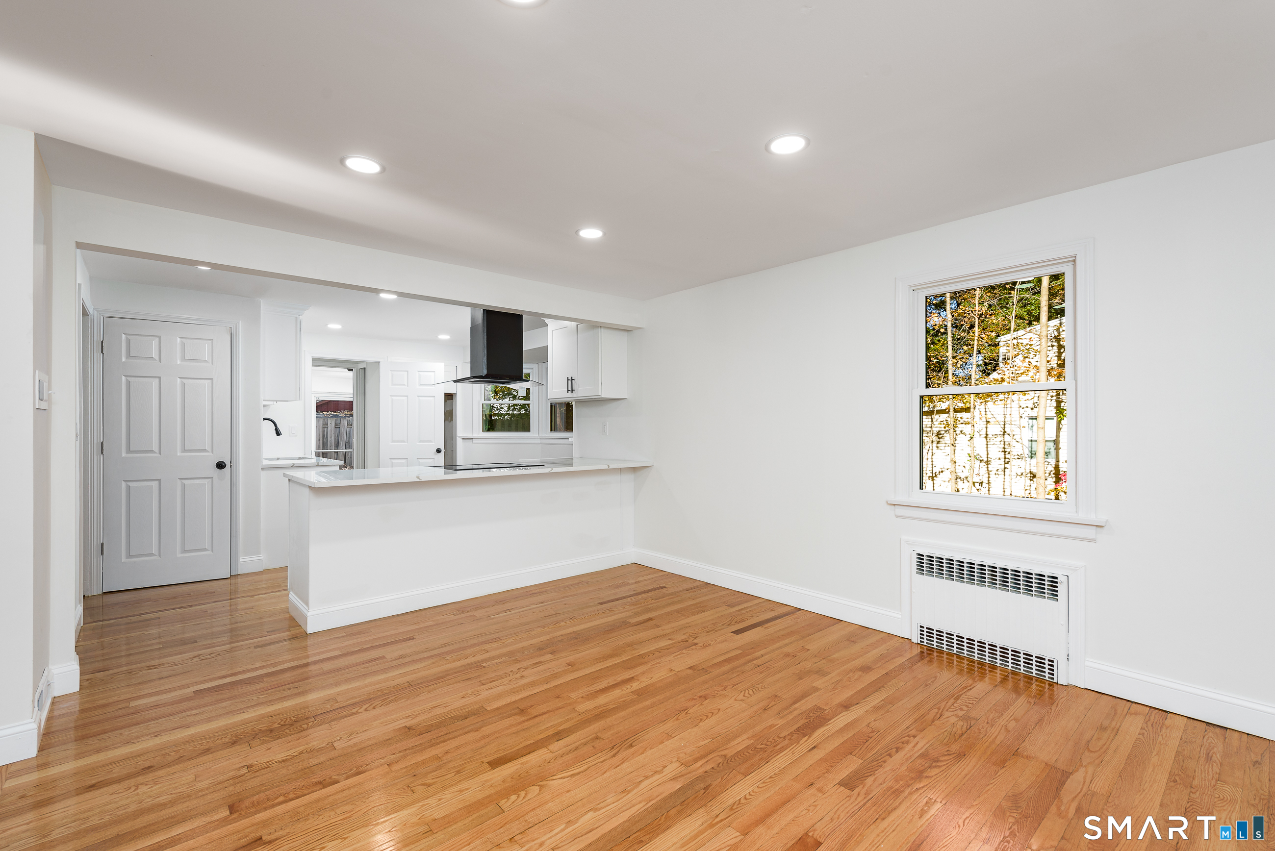 27 Vernon Street Hamden CT 06518