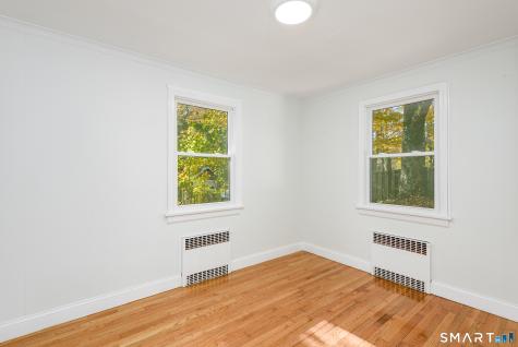 27 Vernon Street Hamden CT 06518
