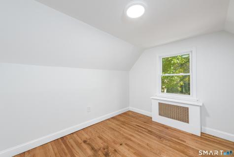 27 Vernon Street Hamden CT 06518