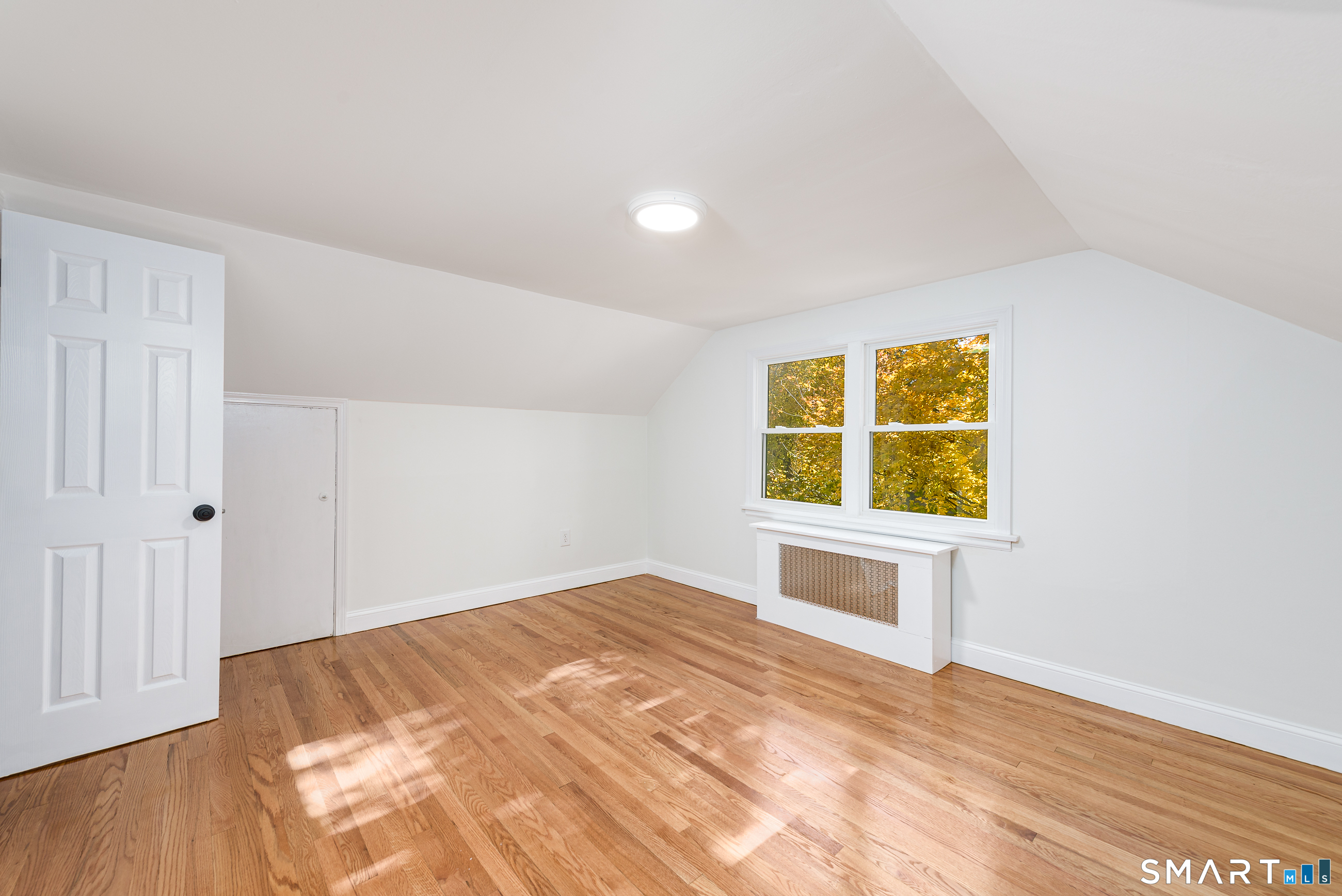27 Vernon Street Hamden CT 06518