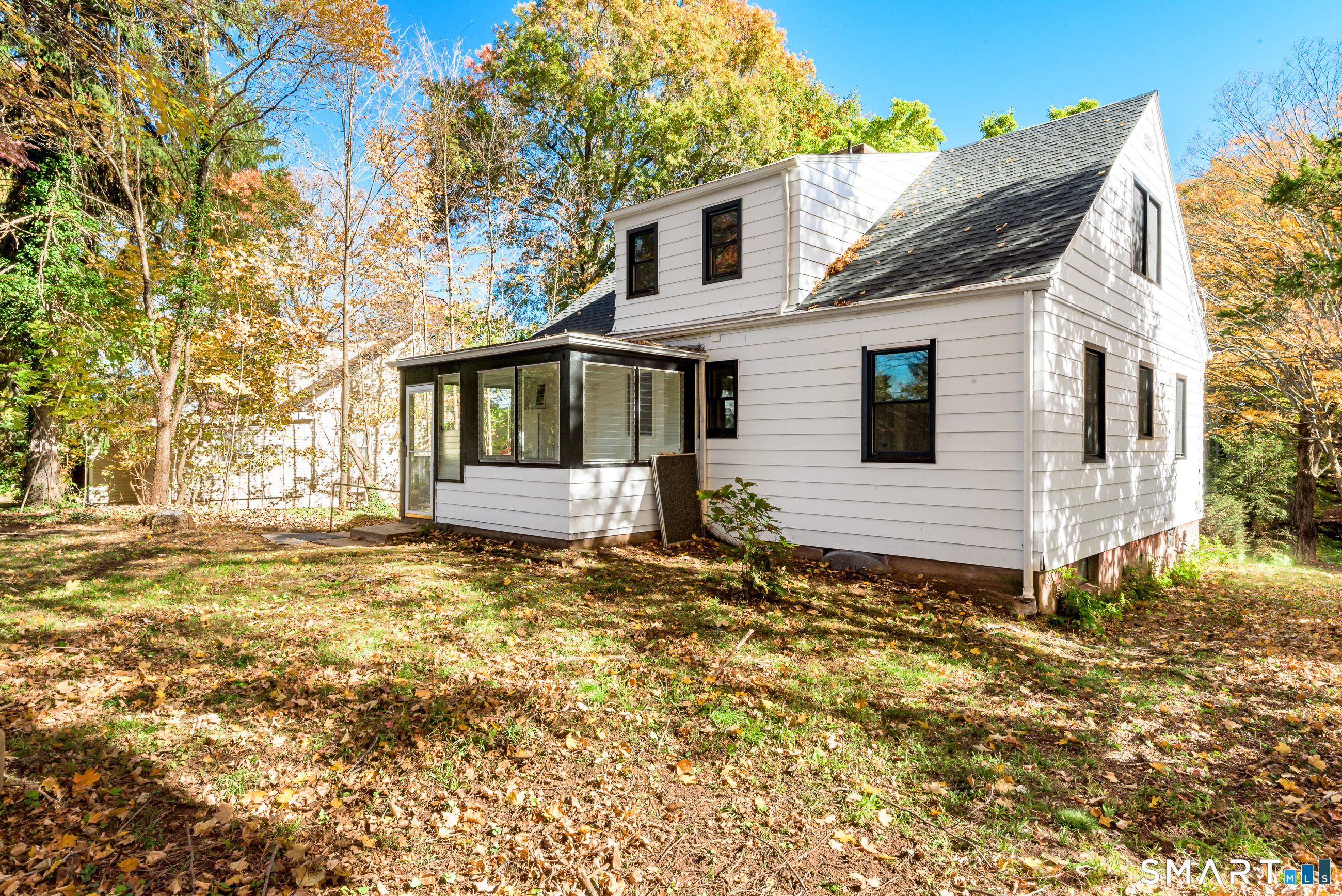 27 Vernon Street Hamden CT 06518
