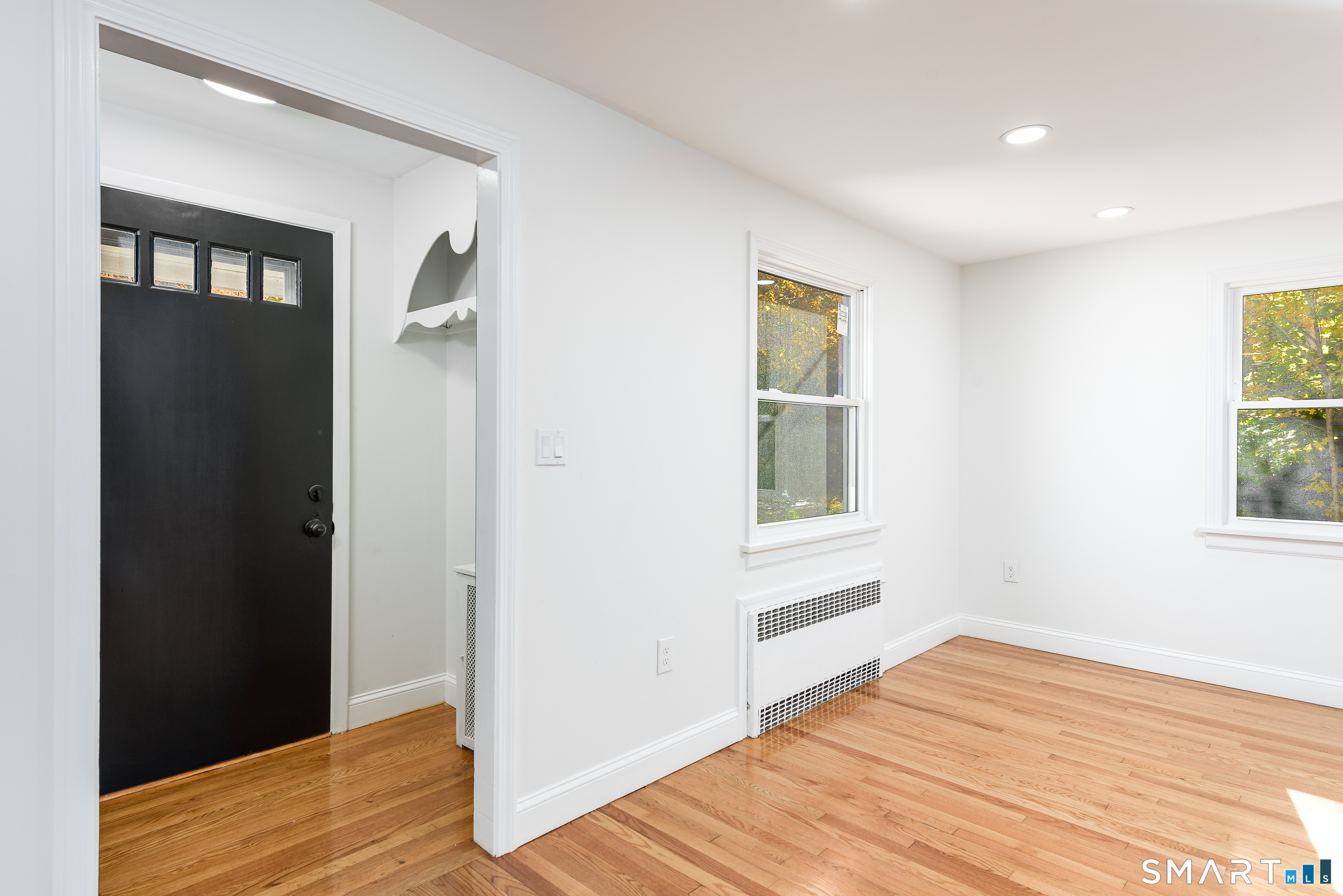 27 Vernon Street Hamden CT 06518