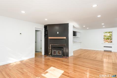27 Vernon Street Hamden CT 06518
