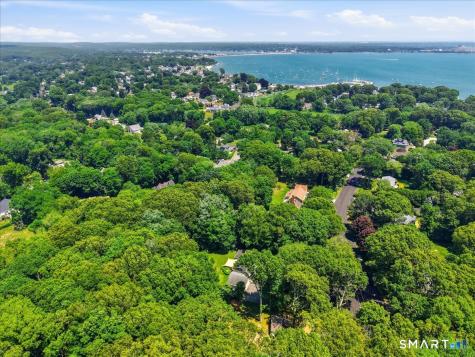 15 Mitchell Drive East Lyme CT 06357