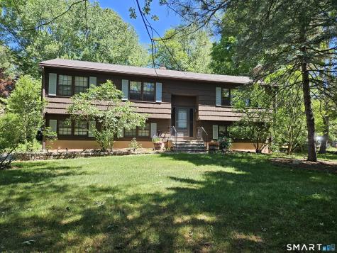 2010 Old Town Road Trumbull CT 06611