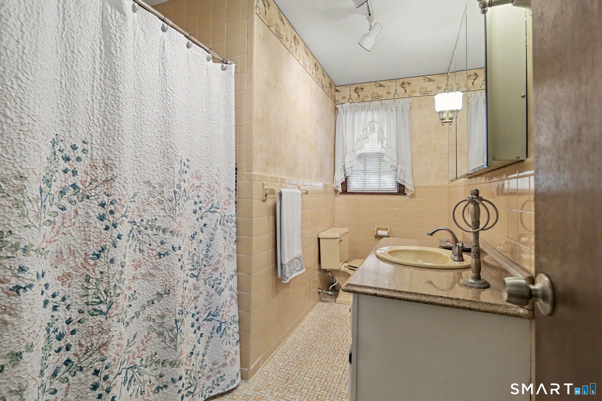 2010 Old Town Road Trumbull CT 06611