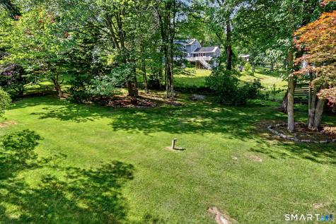 2010 Old Town Road Trumbull CT 06611