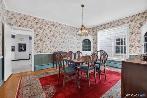 32 East Main Street Stonington CT 06378