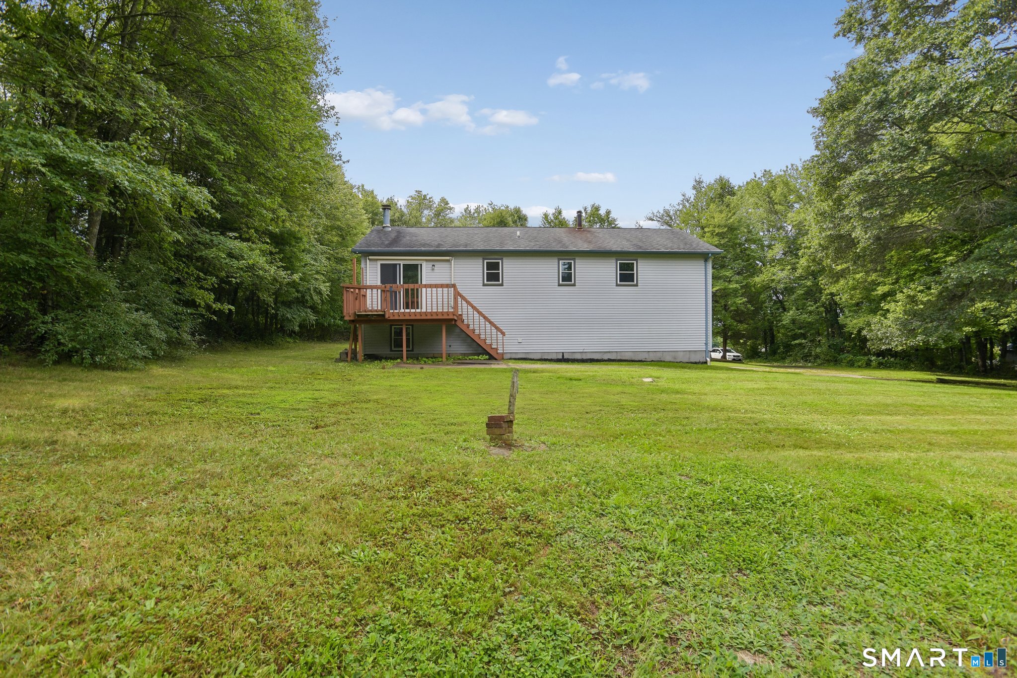 33 Deer Ridge Road Stonington CT 06378