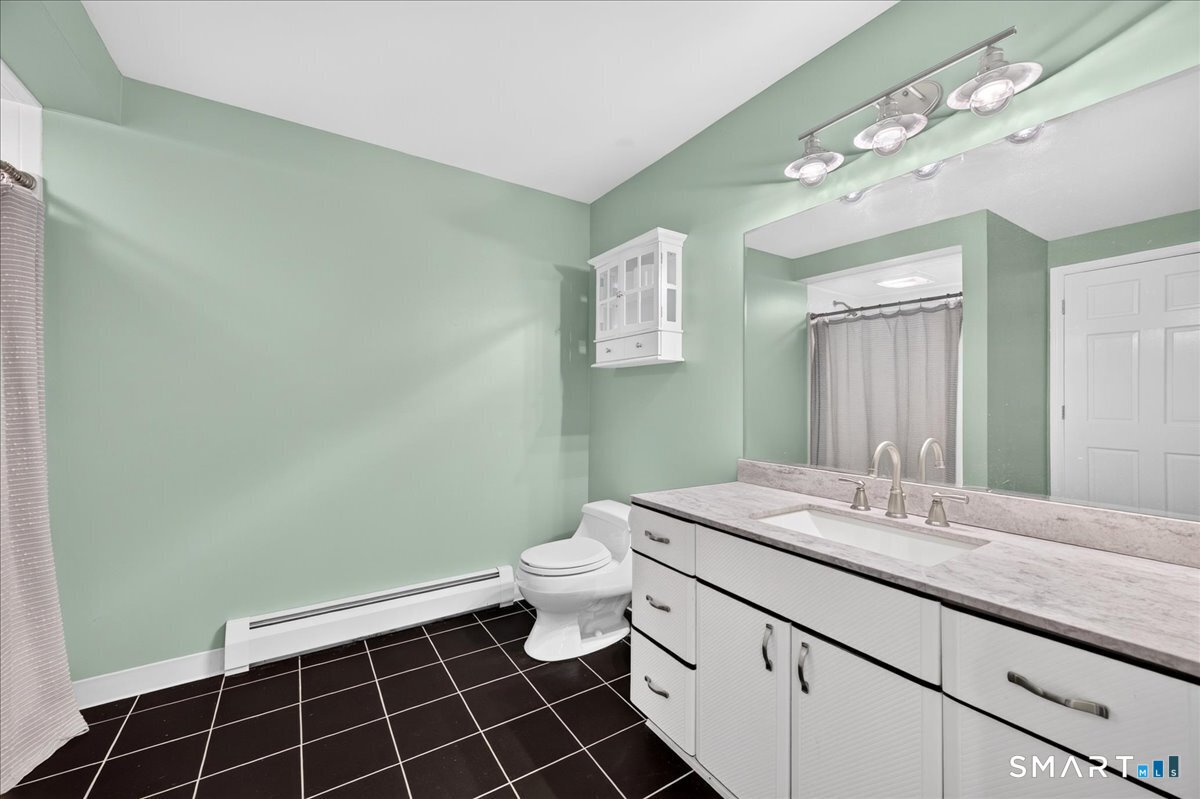 611 Deep River Road Colchester CT 06415