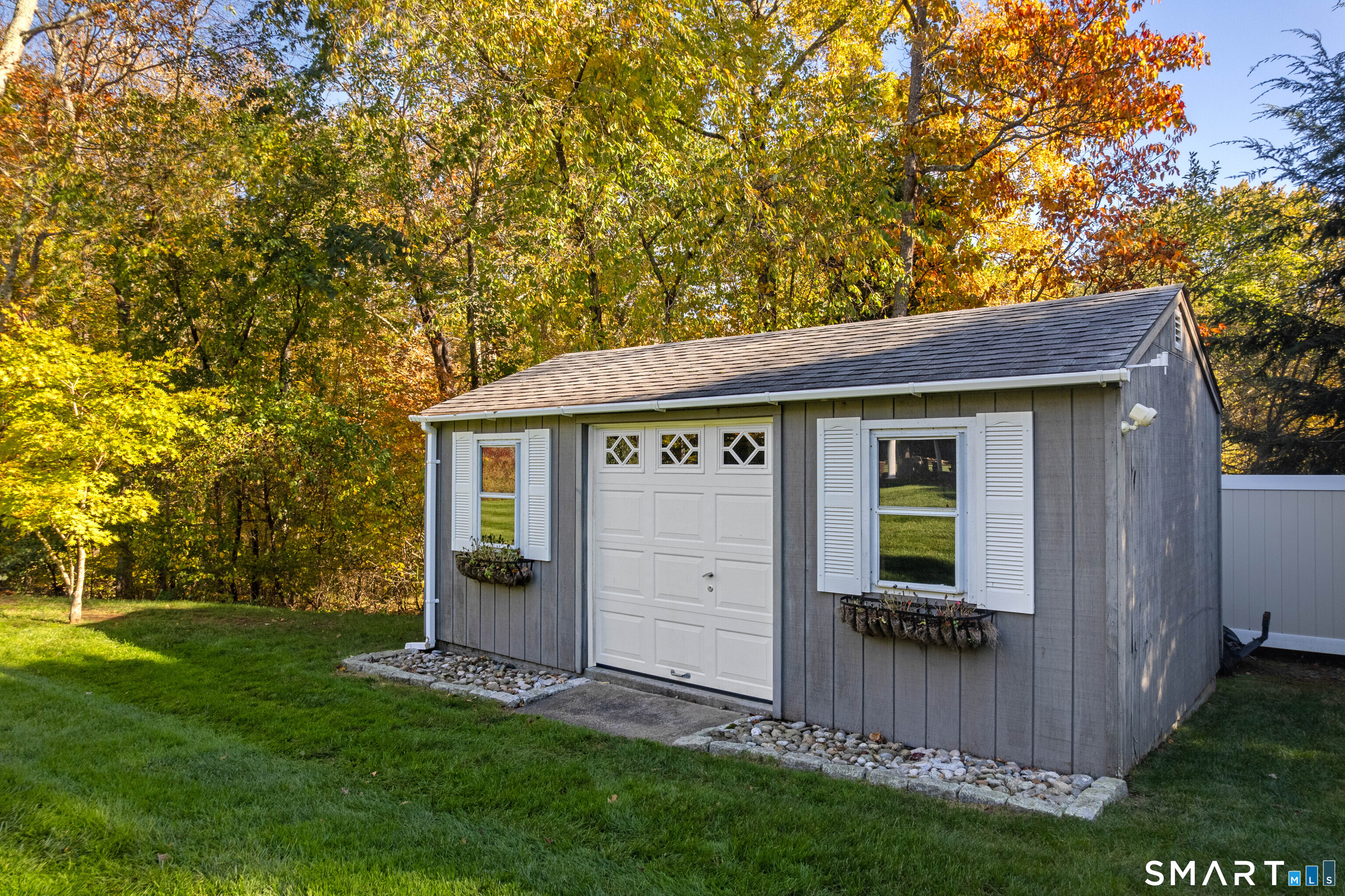 611 Deep River Road Colchester CT 06415
