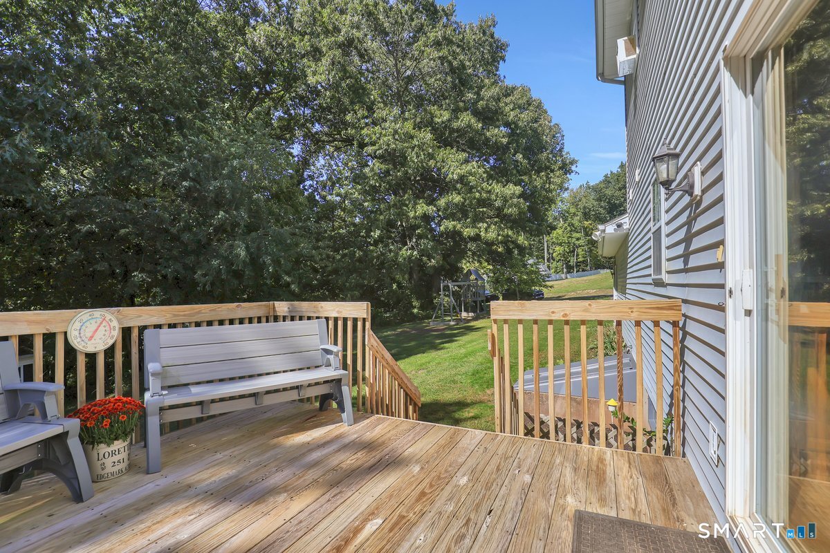 251 Edgemark Acres Meriden CT 06451