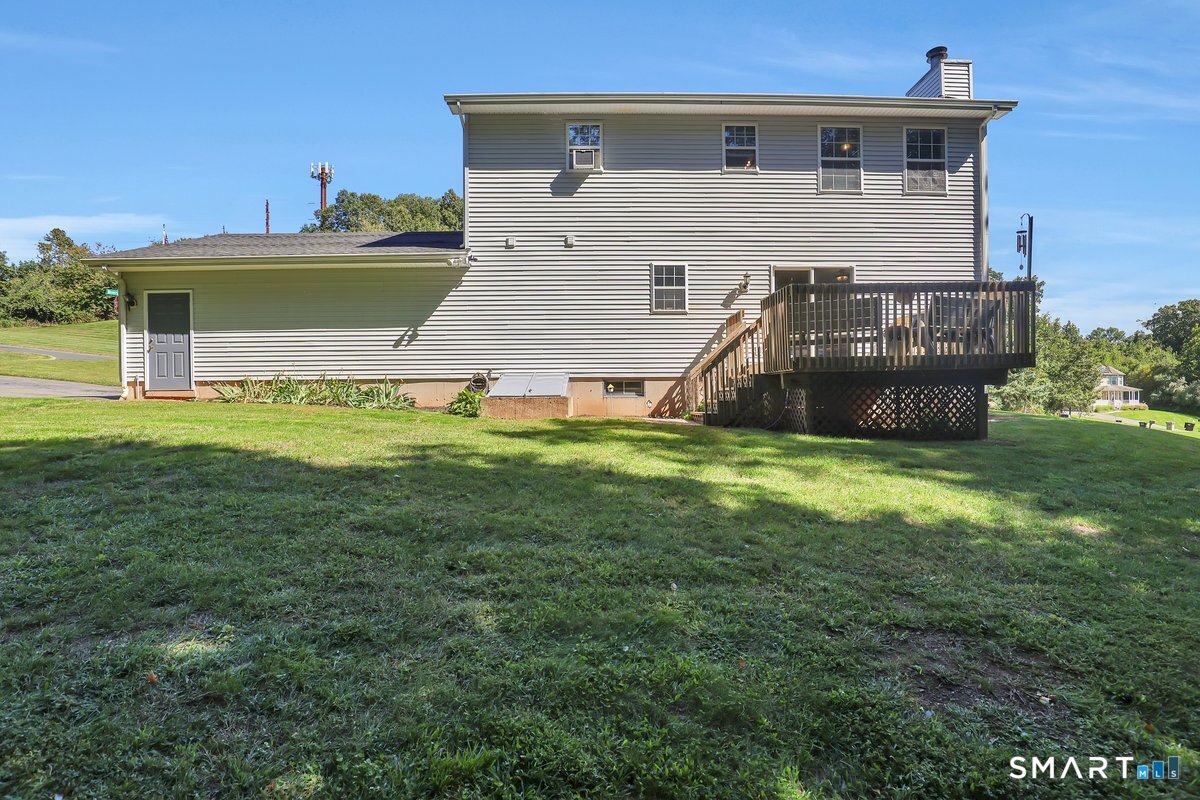 251 Edgemark Acres Meriden CT 06451