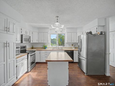 21 Mine Hill Road New Milford CT 06776