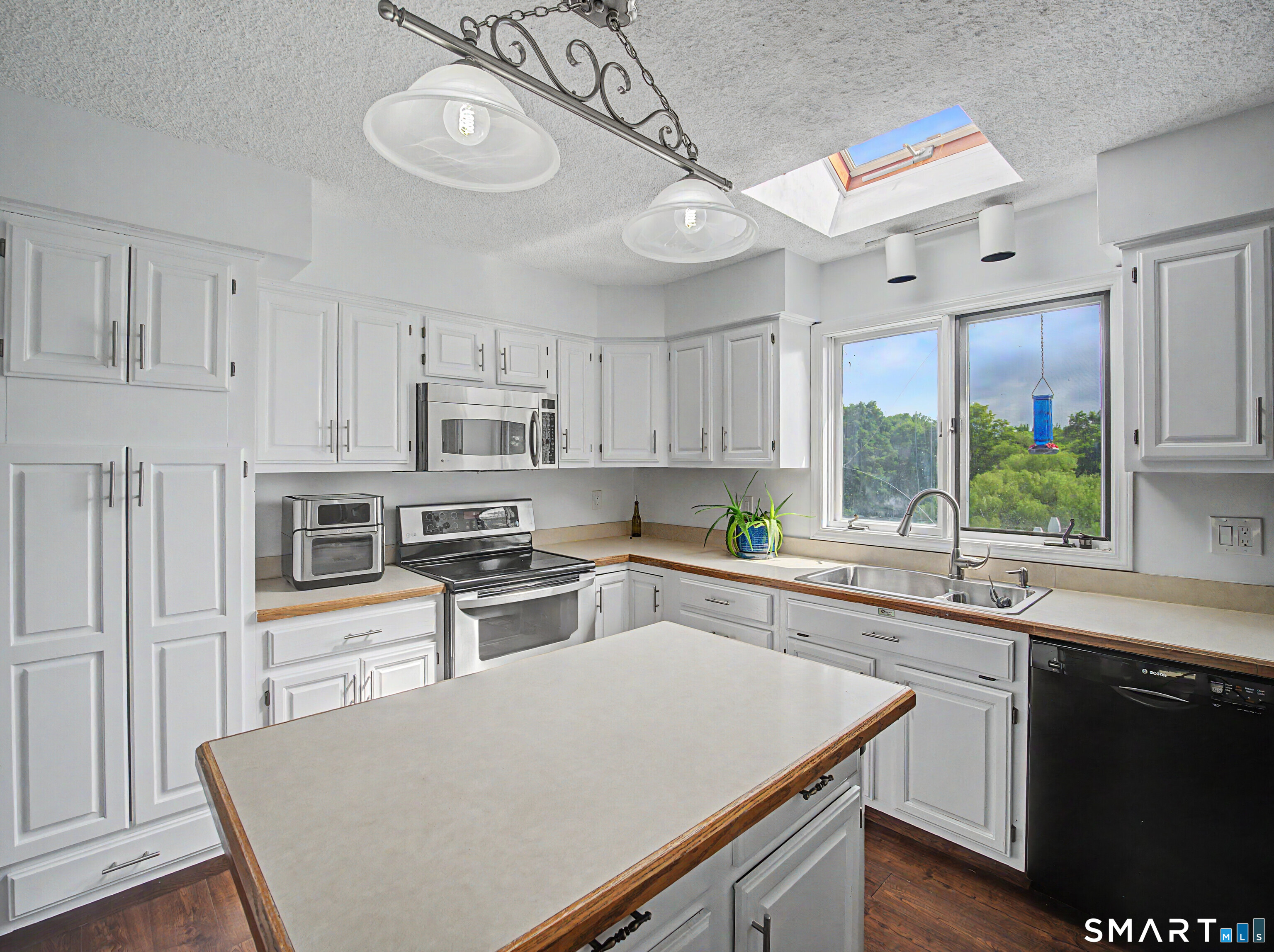21 Mine Hill Road New Milford CT 06776