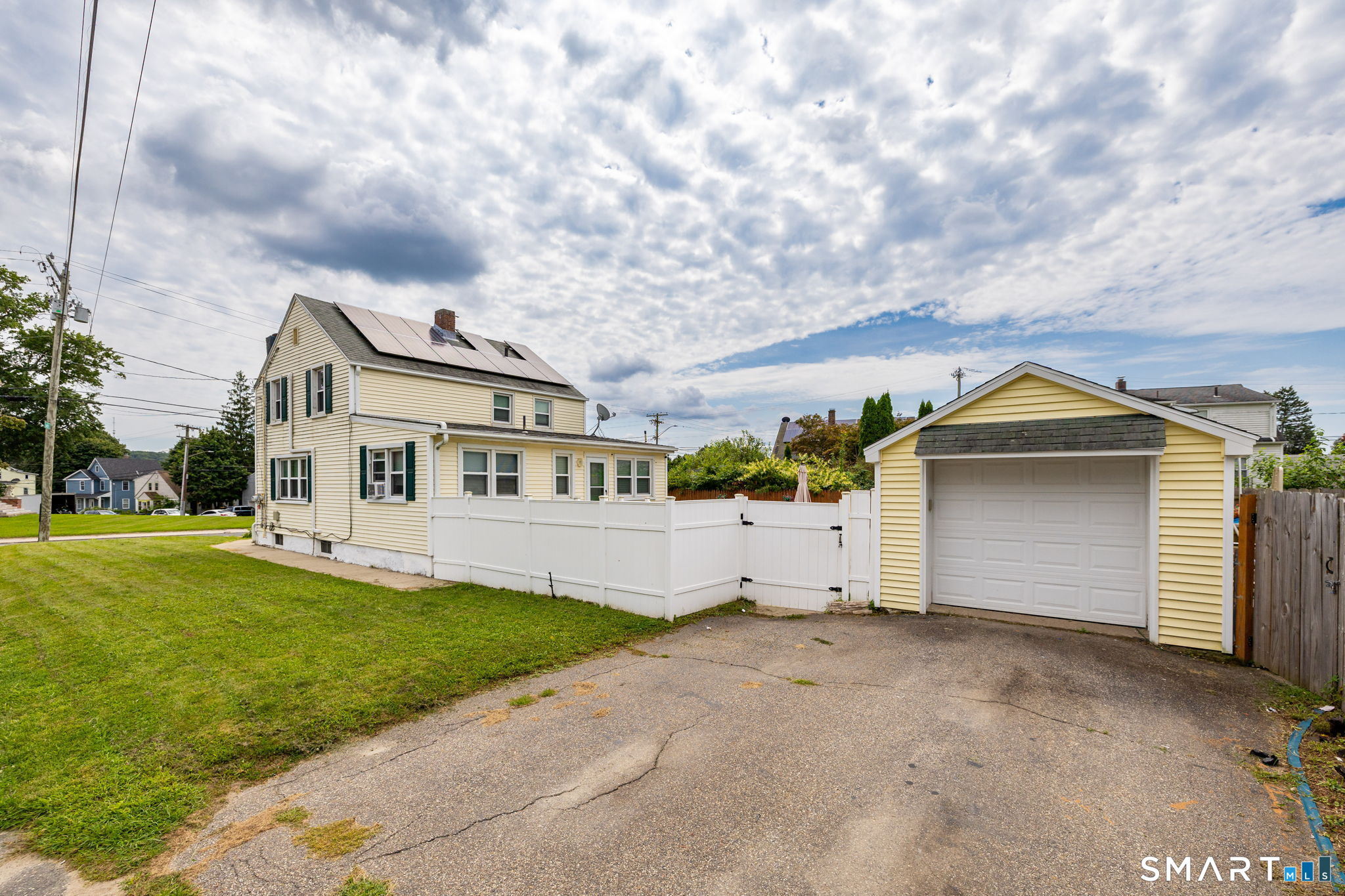 441 Hill Street Waterbury CT 06704