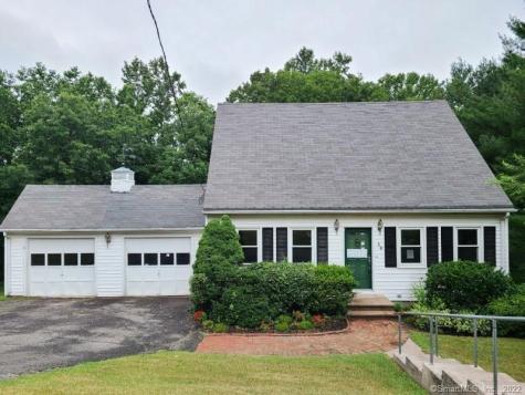 28 Grickis Lane Naugatuck CT 06770