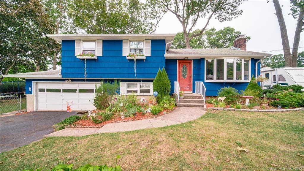 4 Pine Tree Ridge Meriden CT 06450