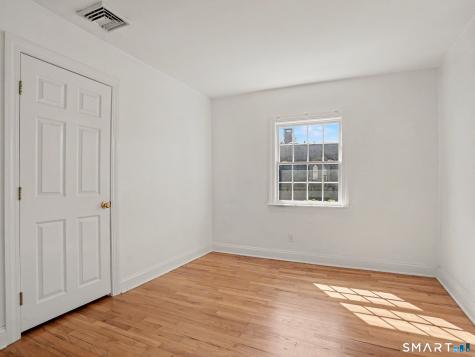 106 Shorefront Park Norwalk CT 06854