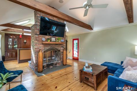 31 Bethwood Lane Woodbury CT 06798
