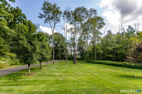 31 Bethwood Lane Woodbury CT 06798