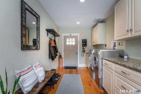 31 Bethwood Lane Woodbury CT 06798