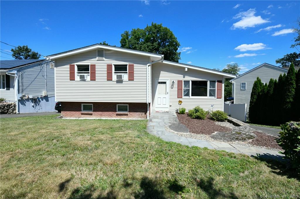 1 Clearview Drive Brookfield CT 06804
