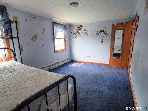 52 Phoenix Avenue Naugatuck CT 06770