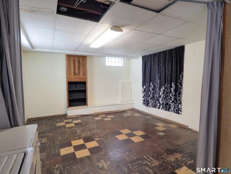 52 Phoenix Avenue Naugatuck CT 06770