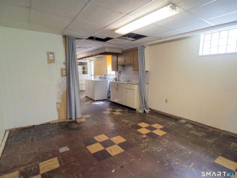 52 Phoenix Avenue Naugatuck CT 06770