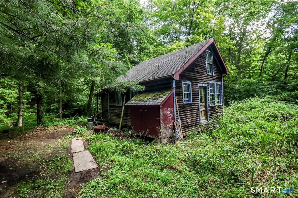 36 Paper Mill Road New Milford CT 06776