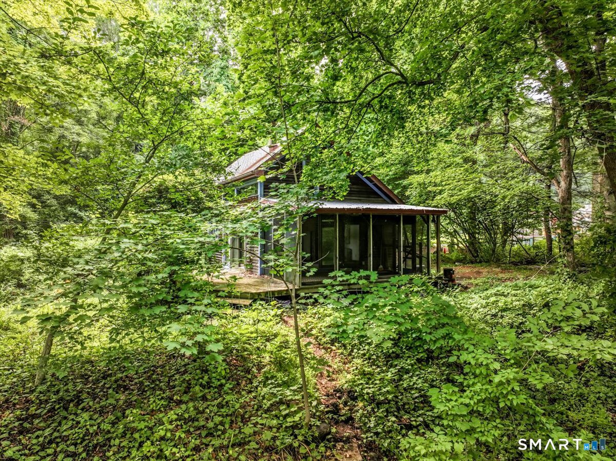 36 Paper Mill Road New Milford CT 06776