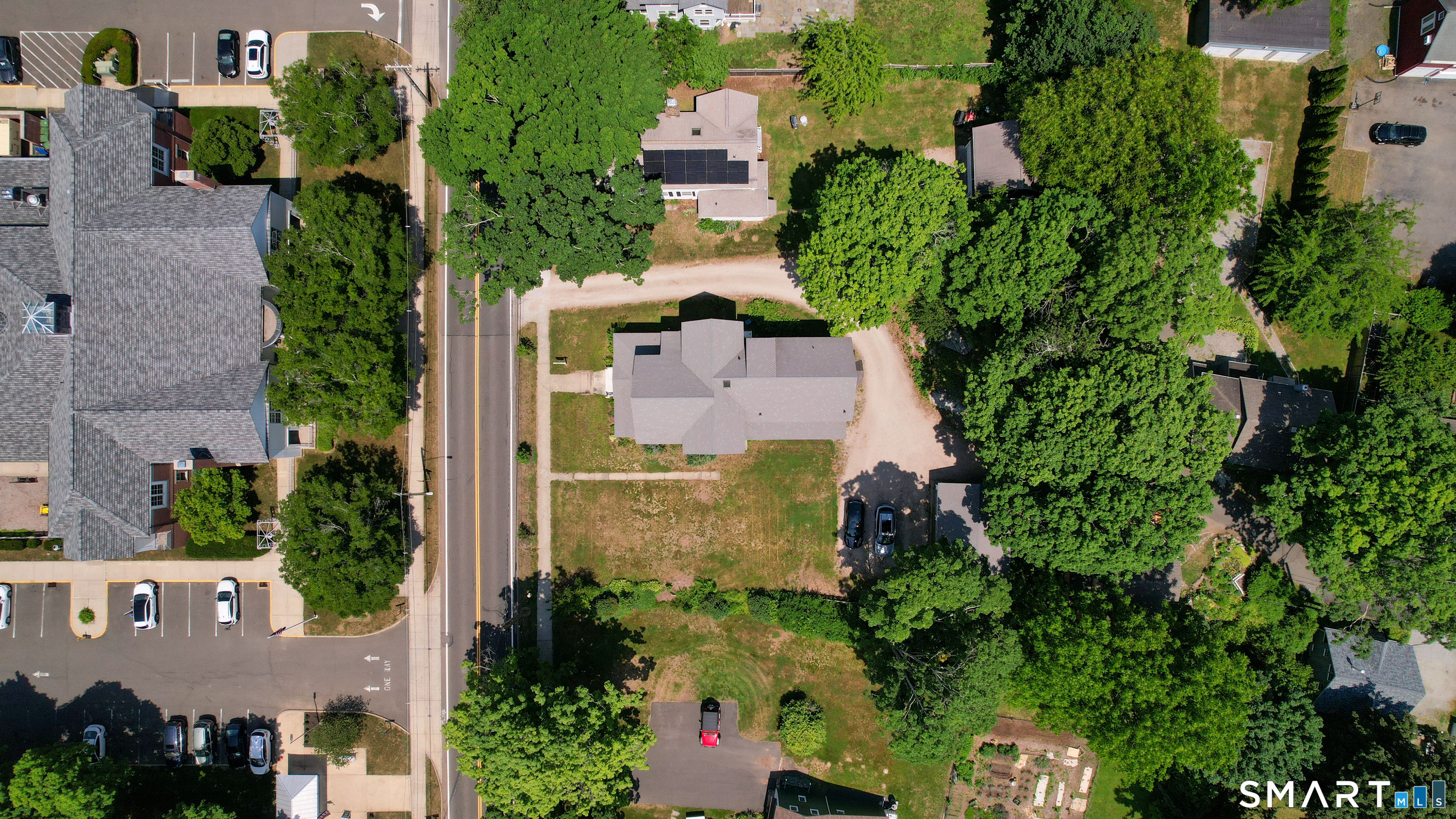 33 Church Street Guilford CT 06437