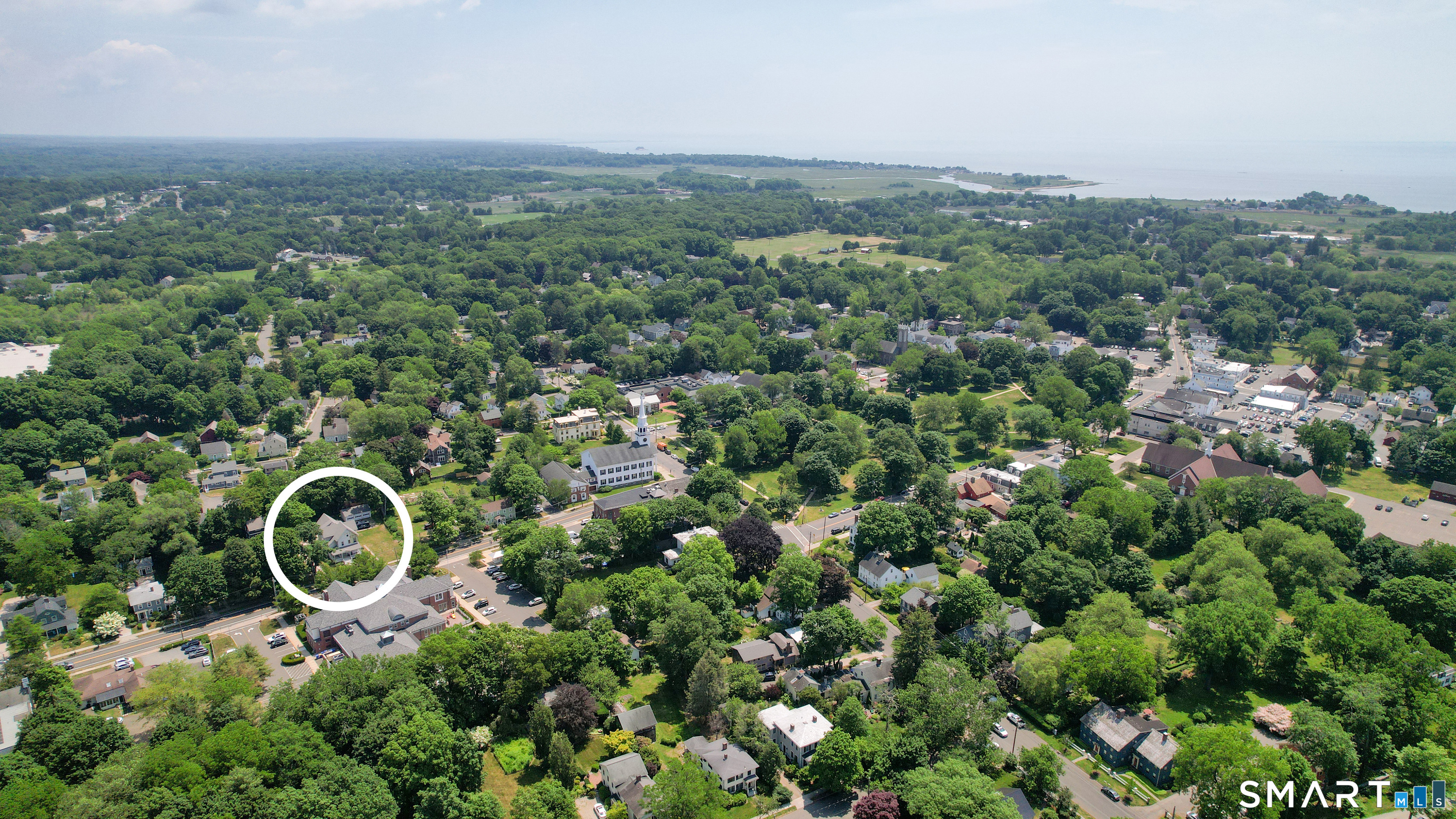 33 Church Street Guilford CT 06437