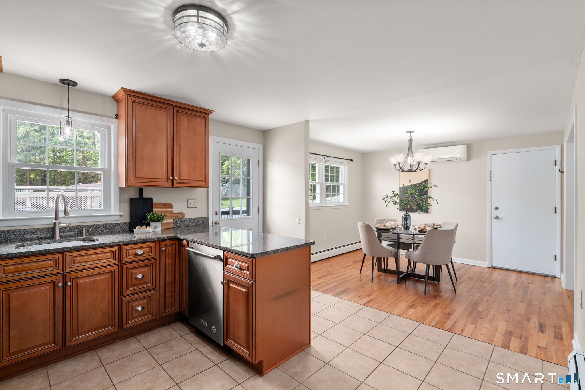 9 Gray Road South Windsor CT 06074