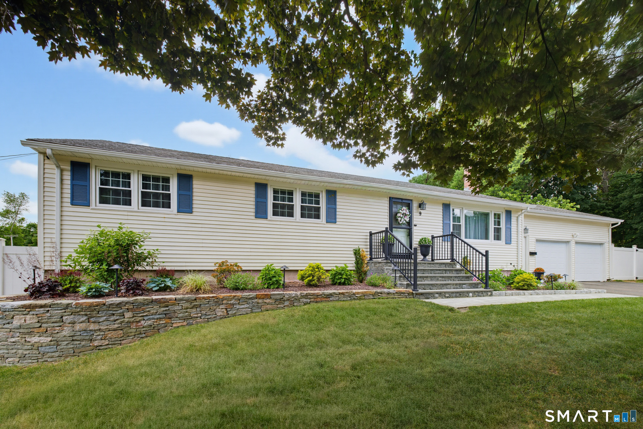 9 Gray Road South Windsor CT 06074
