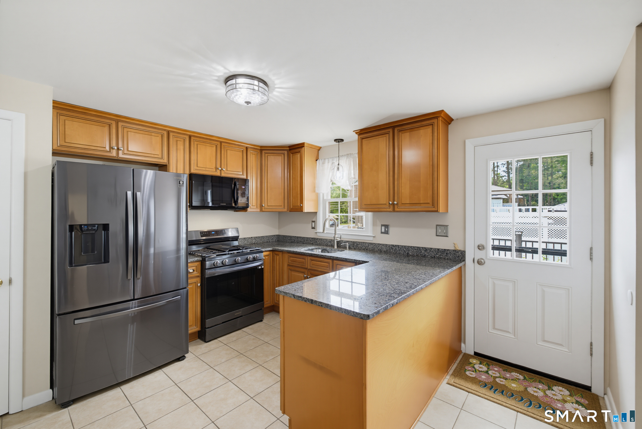 9 Gray Road South Windsor CT 06074
