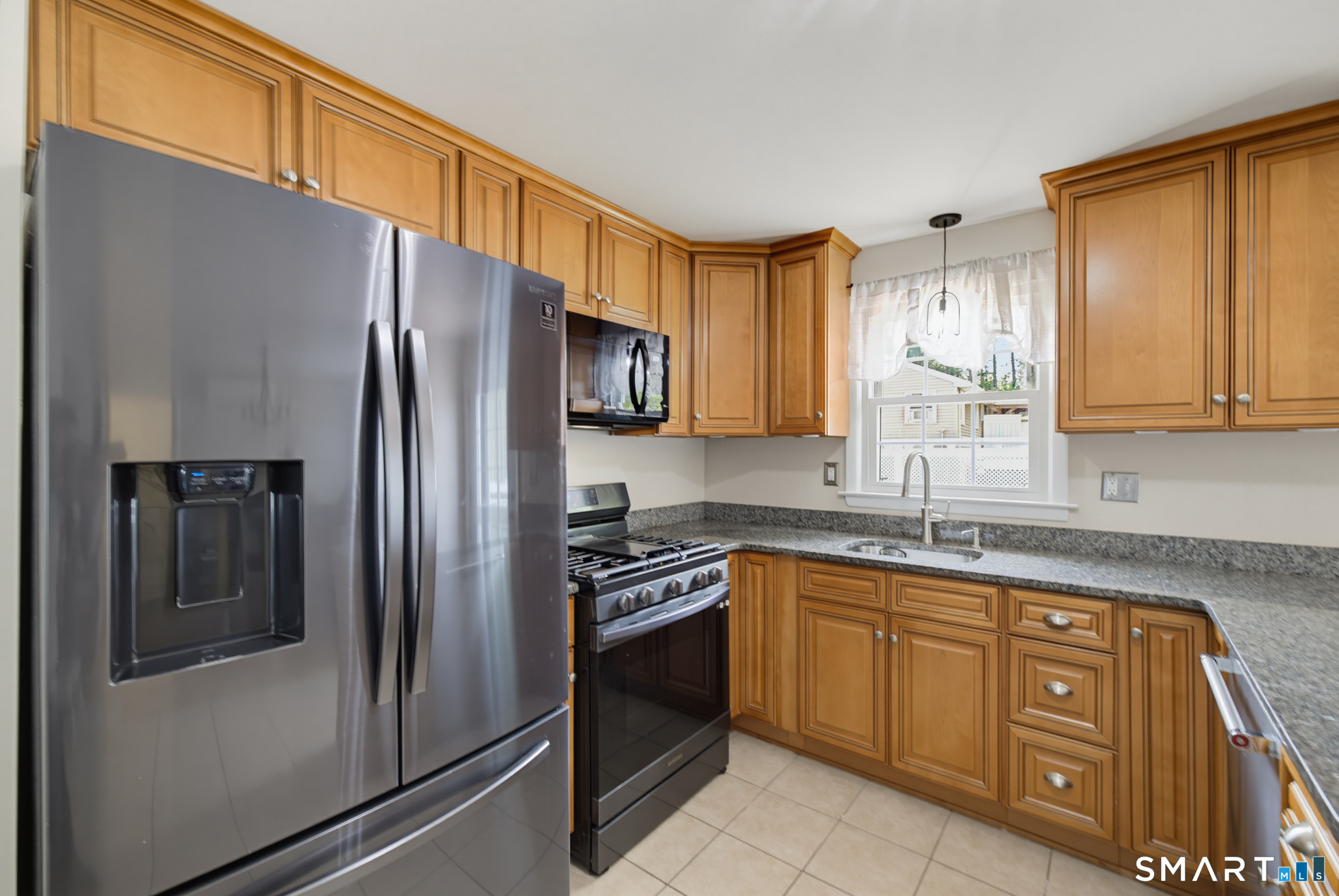9 Gray Road South Windsor CT 06074