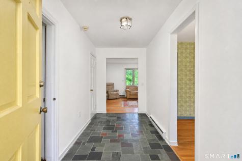 13 Jewel Lane New Fairfield CT 06812