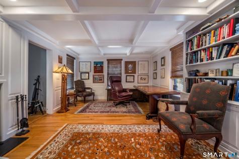 121 Middle Beach Road Madison CT 06443