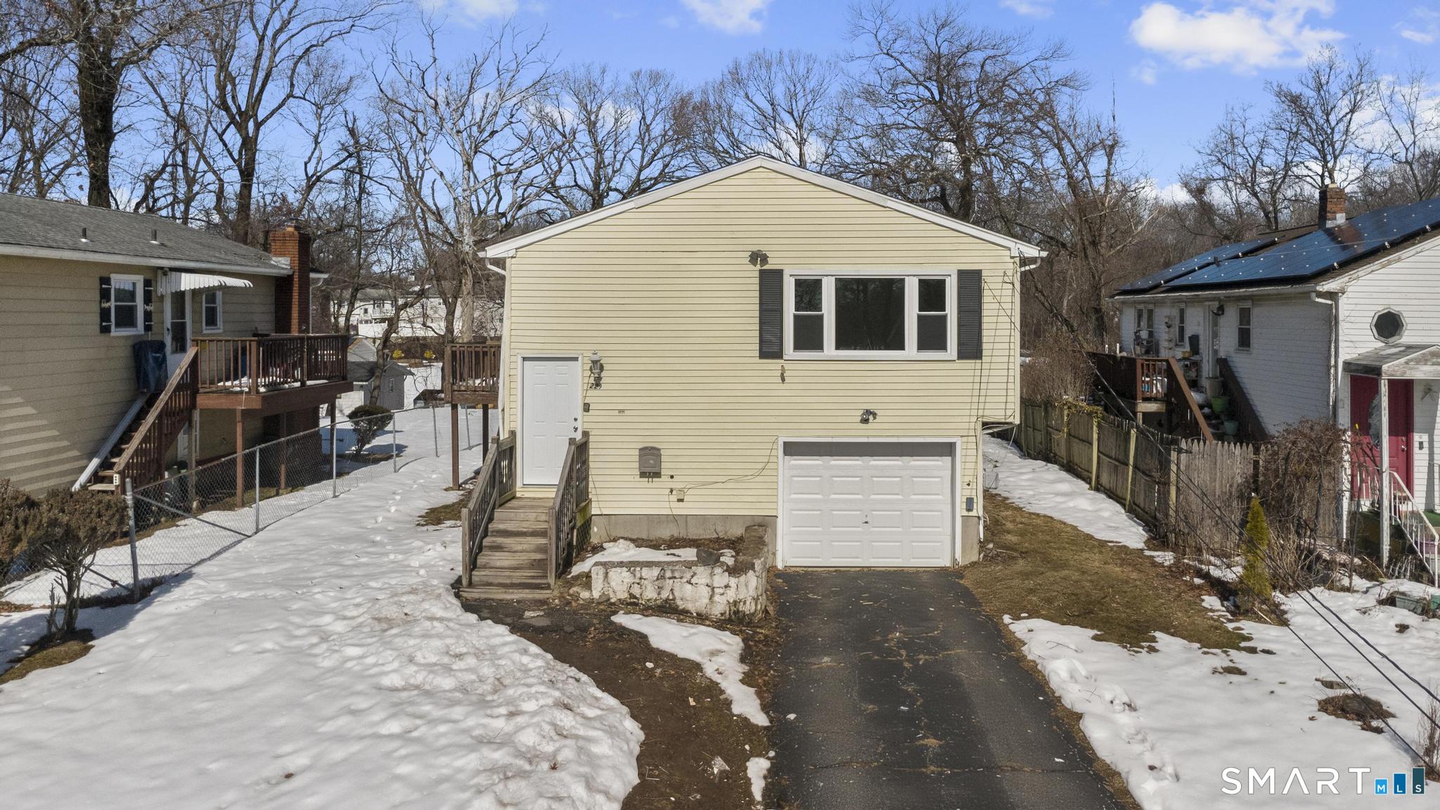 229 Homeside Avenue West Haven CT 06516