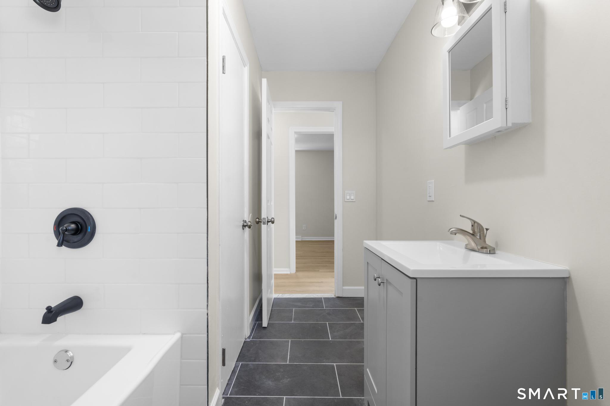 229 Homeside Avenue West Haven CT 06516