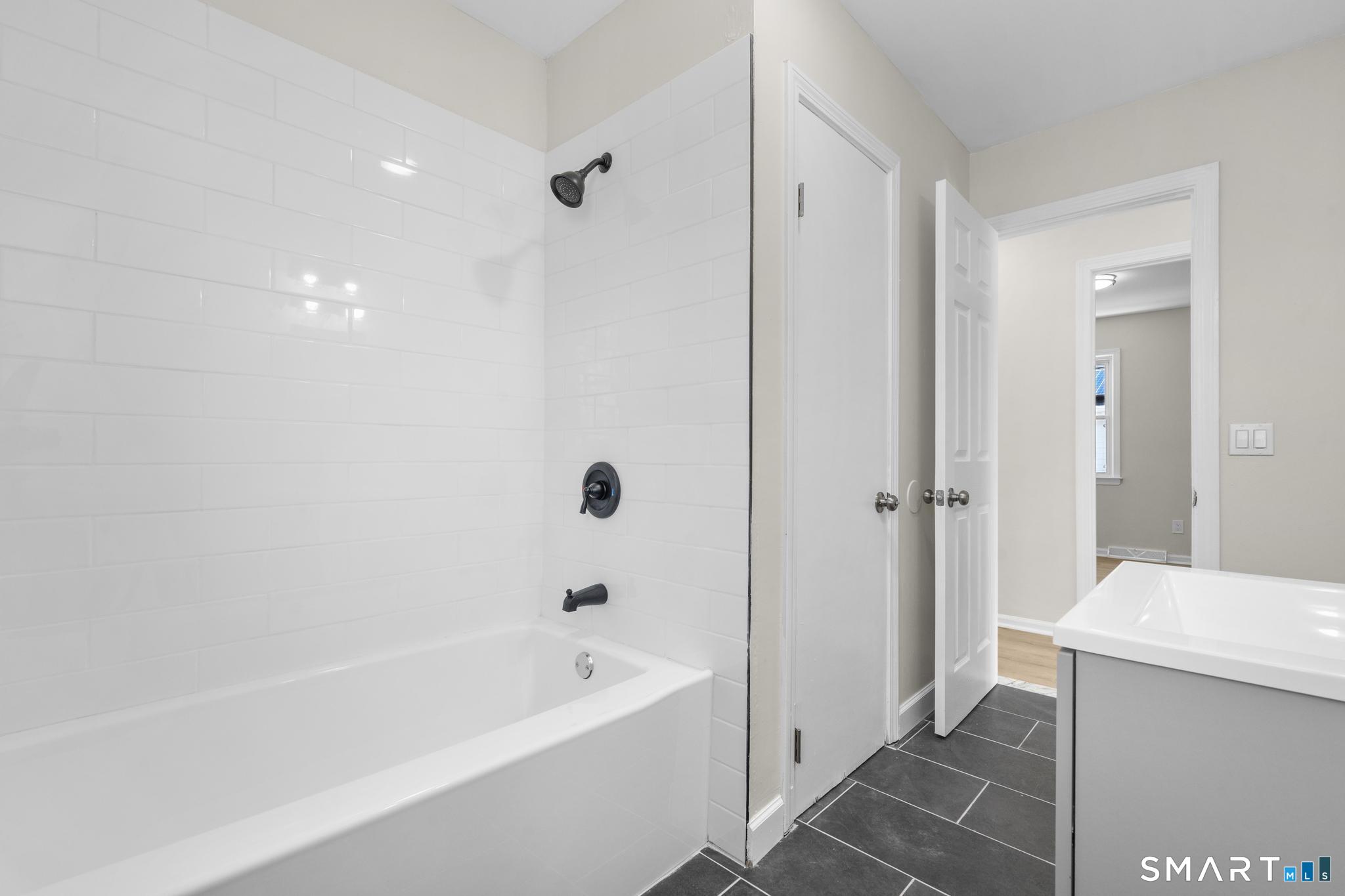 229 Homeside Avenue West Haven CT 06516