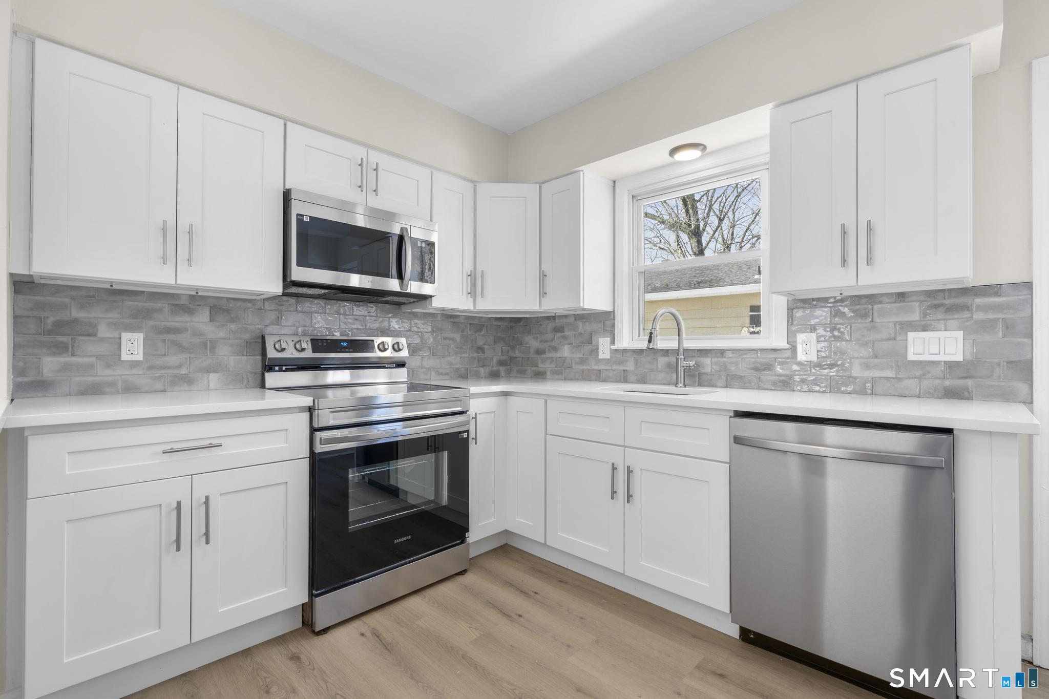 229 Homeside Avenue West Haven CT 06516