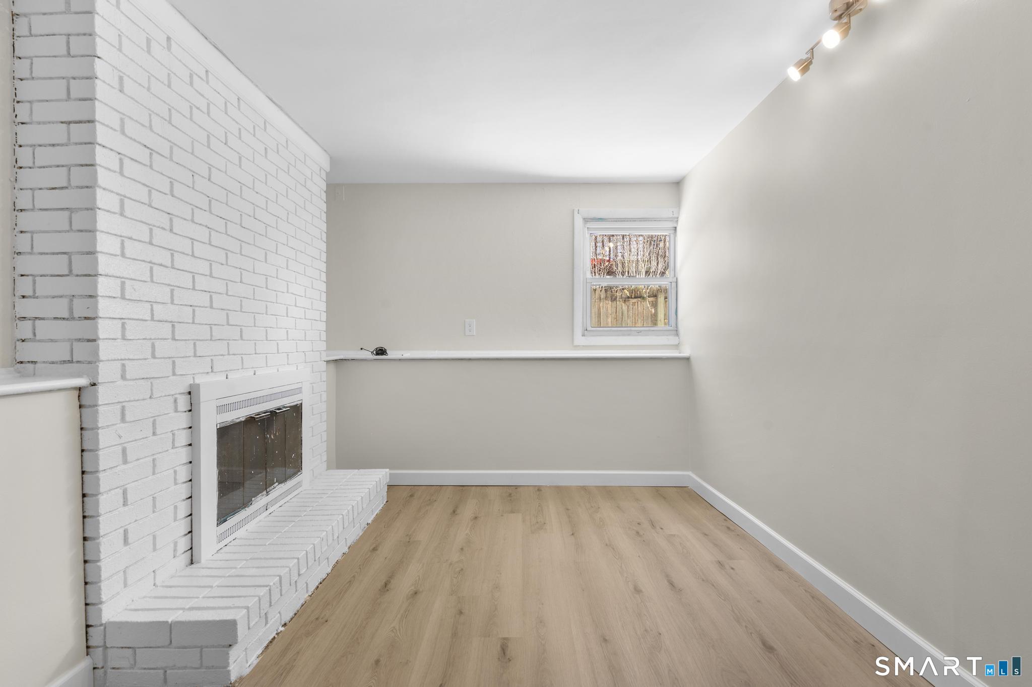 229 Homeside Avenue West Haven CT 06516