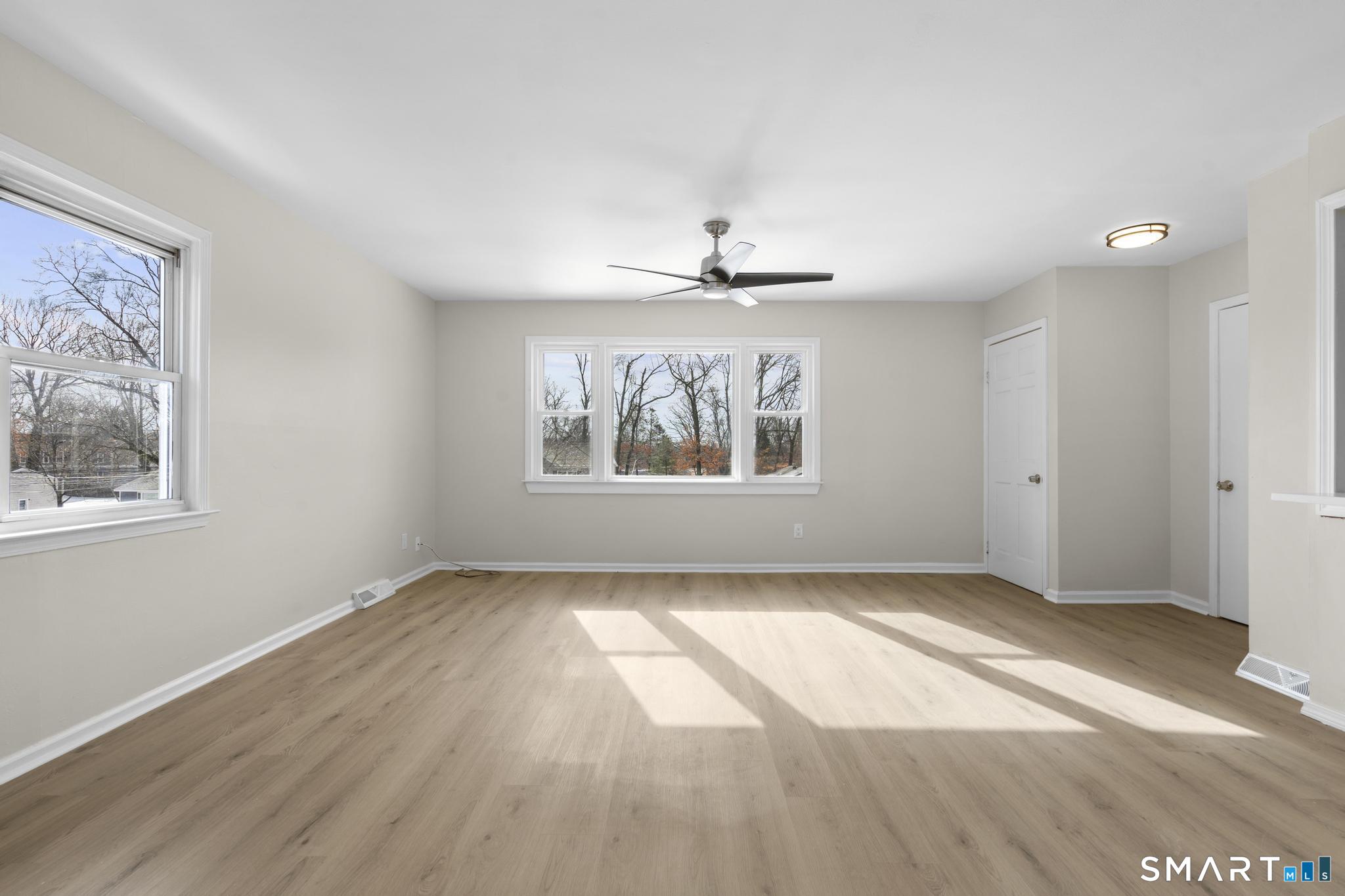 229 Homeside Avenue West Haven CT 06516
