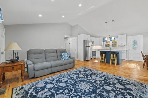 48 Billow Road East Lyme CT 06357