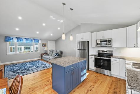 48 Billow Road East Lyme CT 06357