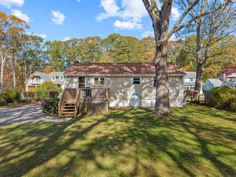 48 Billow Road East Lyme CT 06357