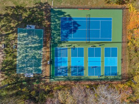 48 Billow Road East Lyme CT 06357